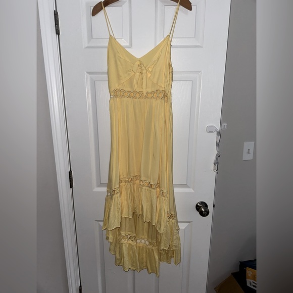 High low dress - Picture 3 of 3